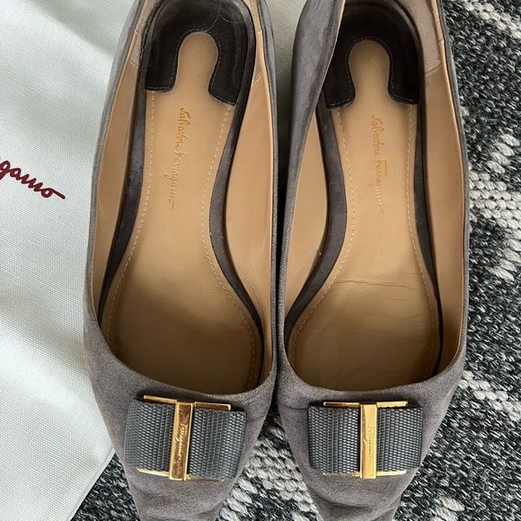 Salvatore Ferragamo Gray Flats with Gold Accent - Picture 3 of 12